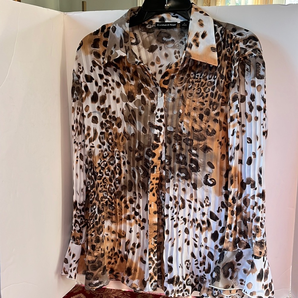 Essentials By Milano Top - image 1